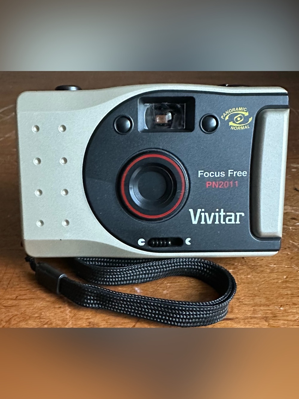 Vivitar Focus Free PN2011 Point-and-Shoot Camera — Black & Silver